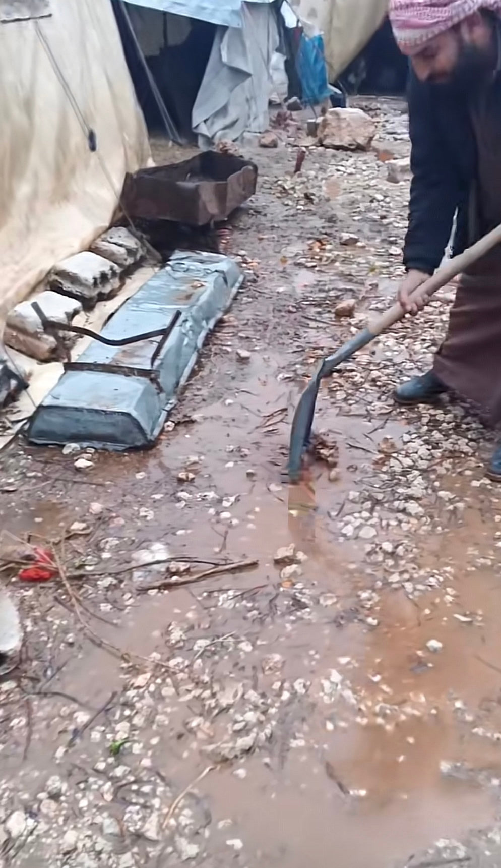 Help Mohammed rebuild his home